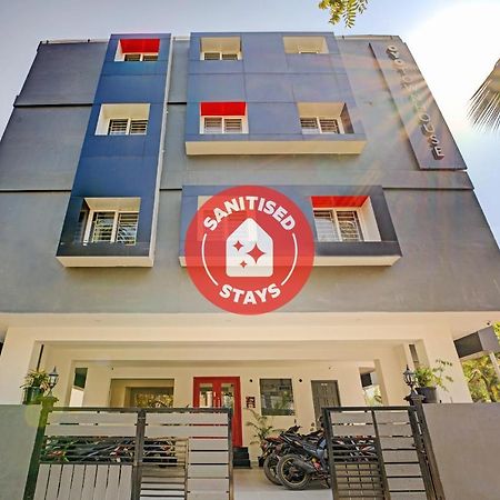 Отель Oyo Townhouse 74871 Thoraipakkam Ченнаи Экстерьер фото