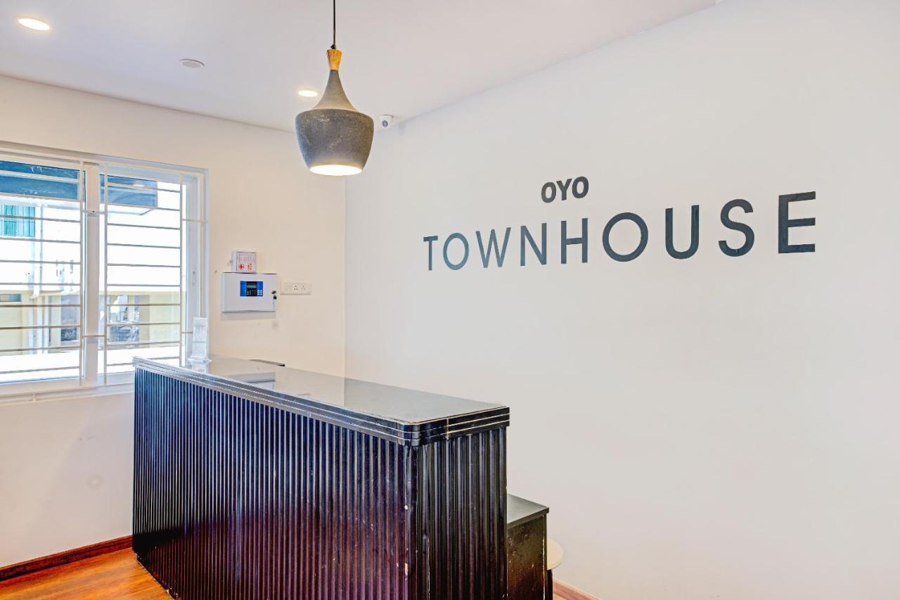 Отель Oyo Townhouse 74871 Thoraipakkam Ченнаи Экстерьер фото