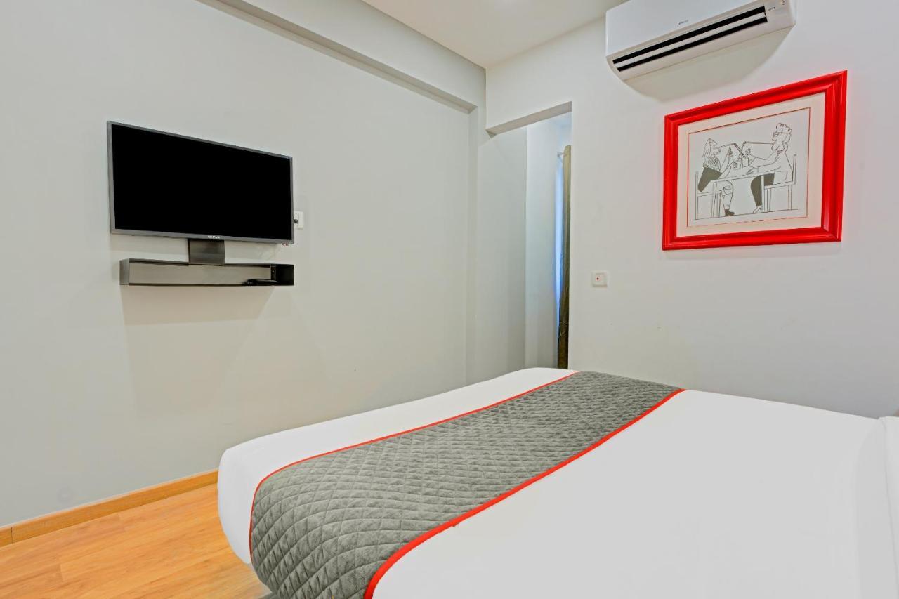 Отель Oyo Townhouse 74871 Thoraipakkam Ченнаи Экстерьер фото